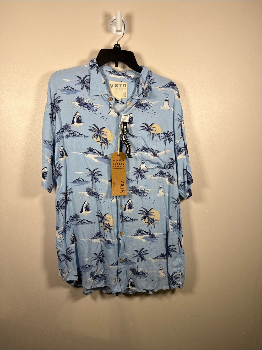 Light Blue Short-Sleeve Tropical Print Button-Down Shirt